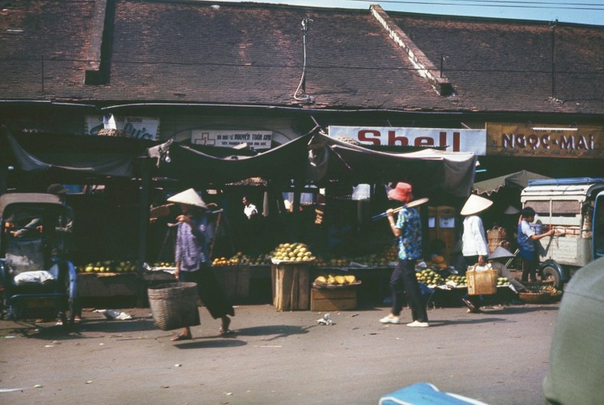 Anh cuc song dong ve Sai Gon 1971-1972 cua pho nhay My-Hinh-6