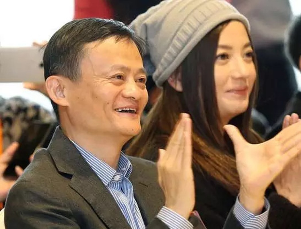 Ty phu Jack Ma va moi quan he voi dan sao dinh dam bac nhat-Hinh-7