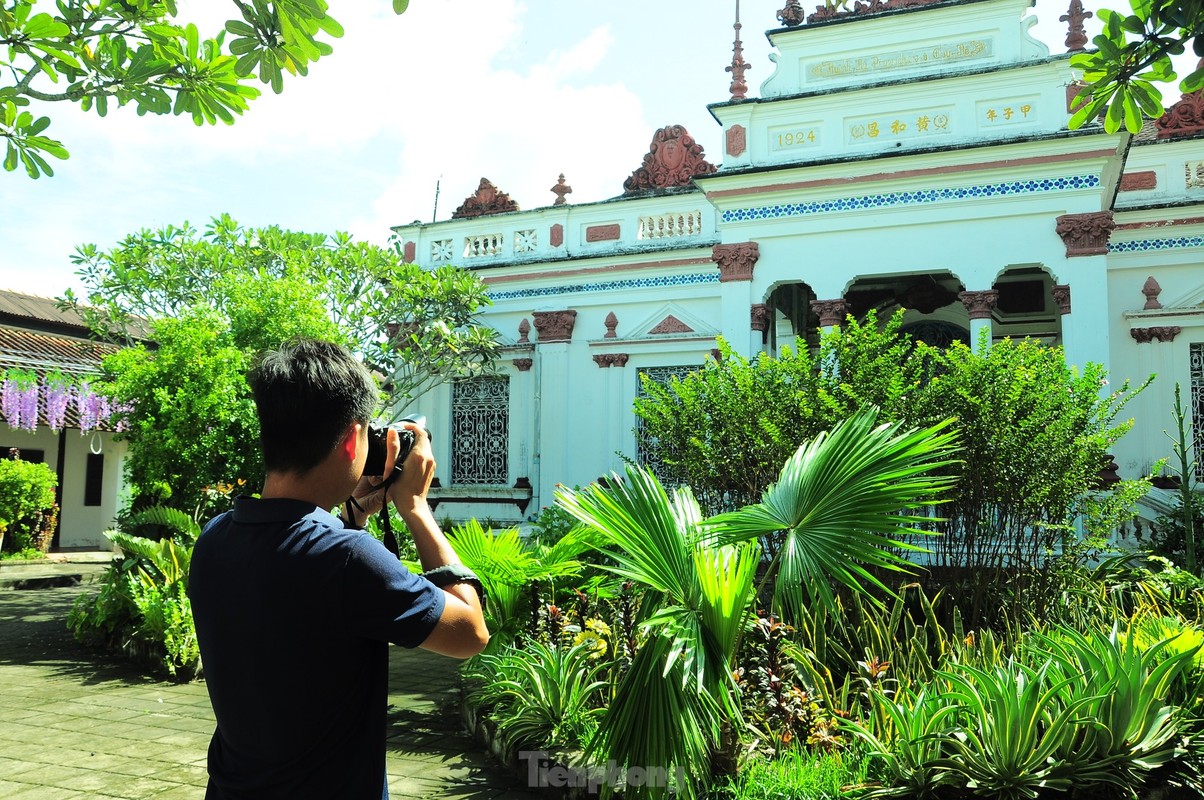 View - 	Chiêm ngưỡng ngôi nhà cổ đẹp nhất tỉnh Trà Vinh