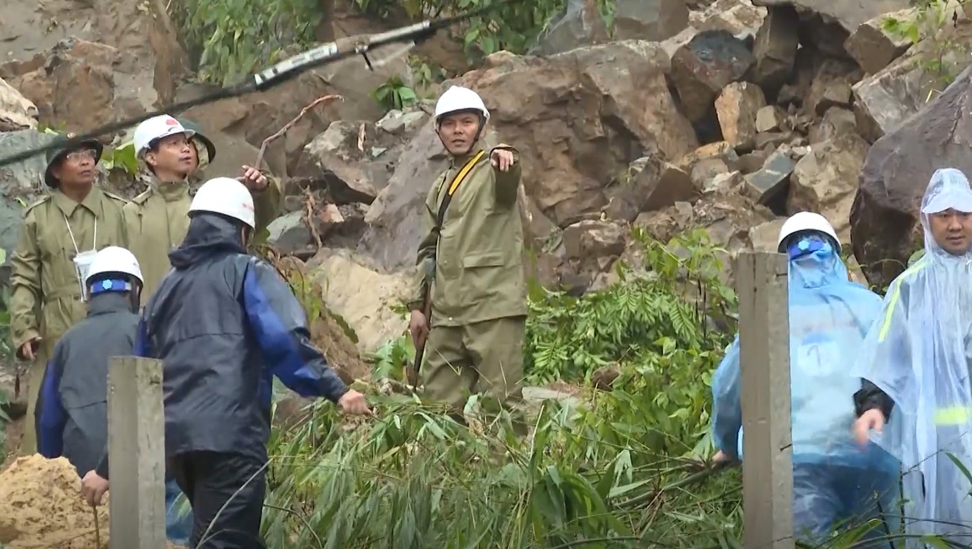 Can canh tim kiem nguoi mat tich vu sat lo thuy dien Ka Tinh-Hinh-13