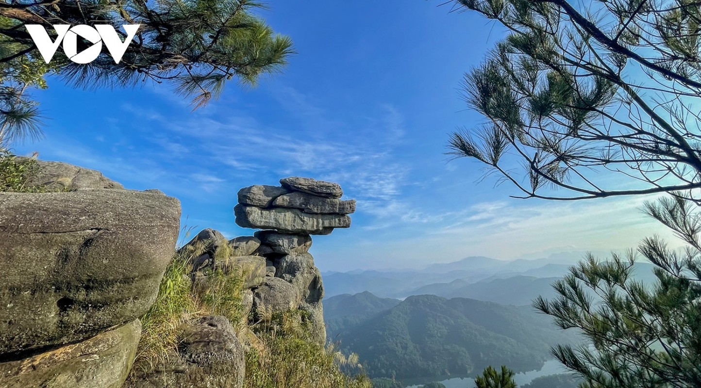 Nui Da Chong- diem den moi noi o Quang Ninh-Hinh-2