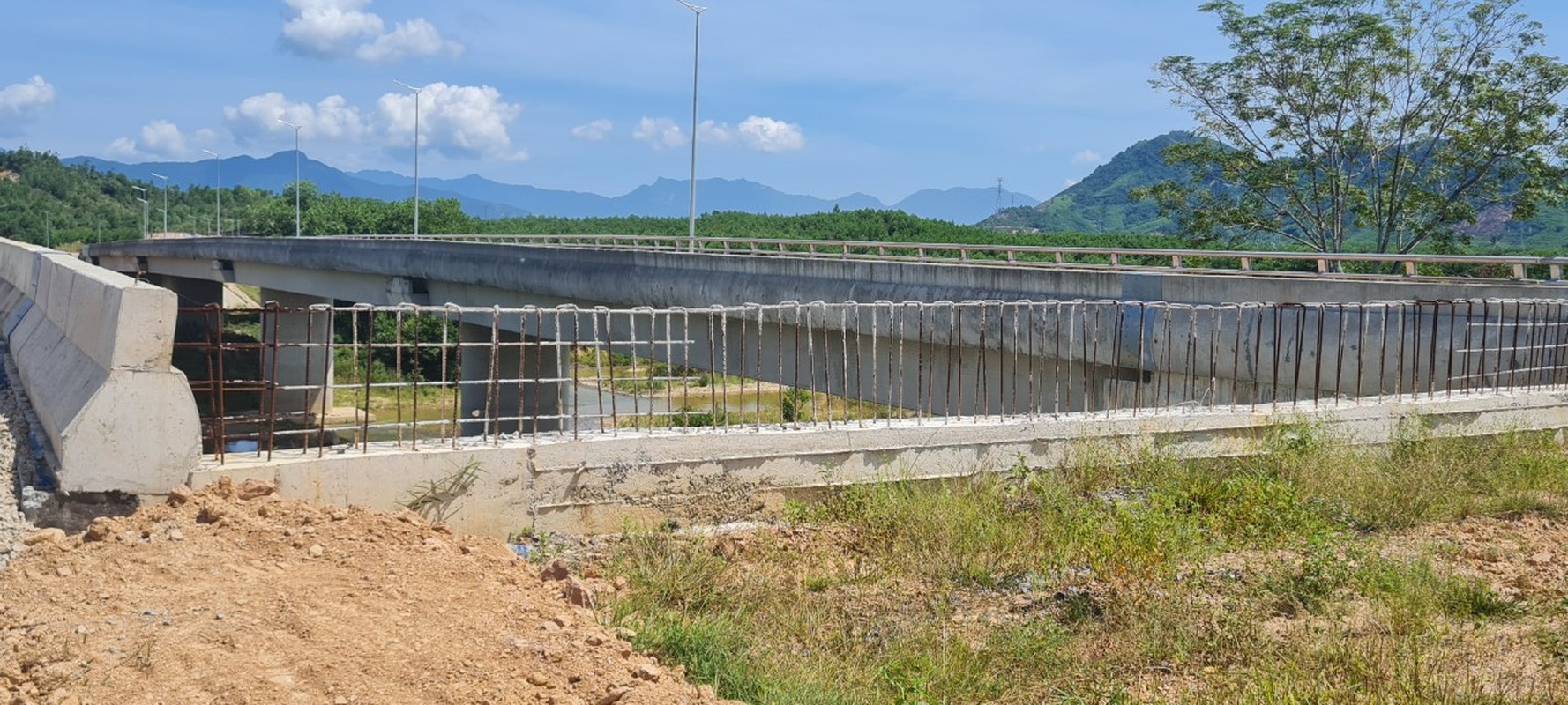 Duong Vanh dai phia Tay Da Nang: Du an ngan ty lien tuc tre hen-Hinh-5