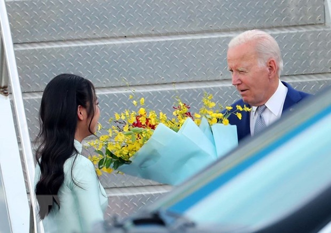 View - 	Toàn cảnh lễ đón chính thức Tổng thống Mỹ Joe Biden tại Hà Nội