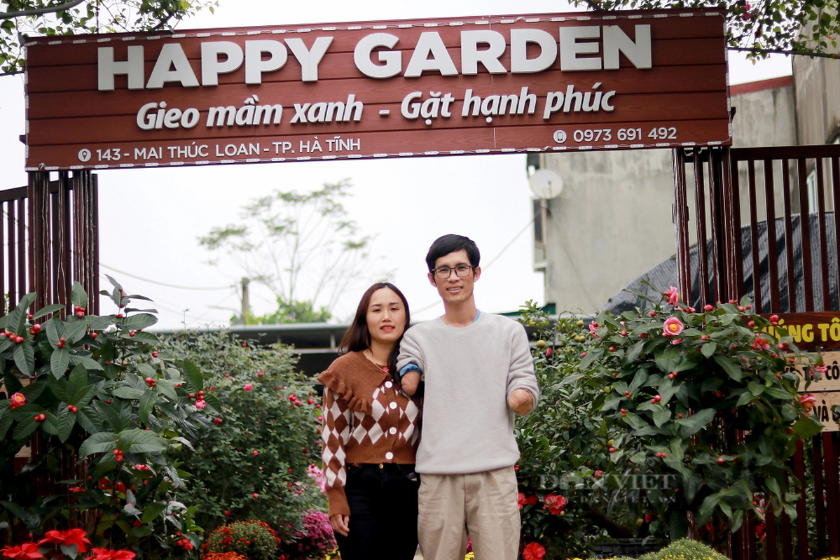 Dung day sau tai nan, chang trai Ha Tinh tao dung Happy Garden-Hinh-8