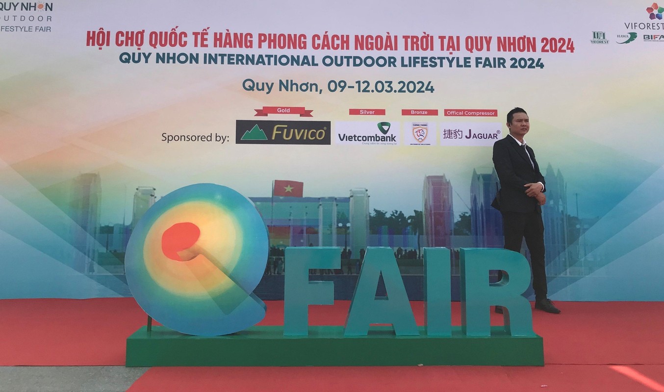 View - 	Gần 1000 gian hàng tham dự Hội chợ quốc tế tại Quy Nhơn