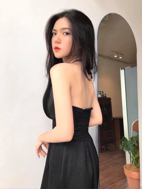 Hot girl 2K3 “day thi hoan hao” voi guong mat “lanh nhu tien”-Hinh-6