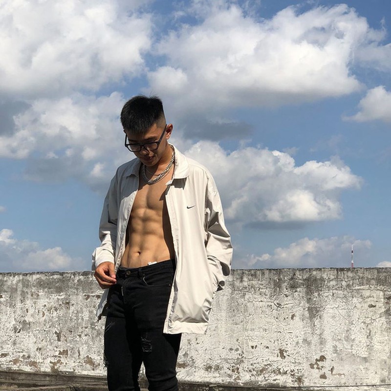 Hot boy 2K lot xac tu bung mo thanh 6 mui thanh cuc pham-Hinh-5