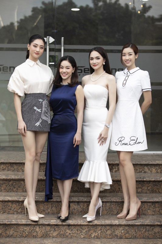 Photoshop lo tay Hoa hau Huong Giang bi dan mang boc phot
