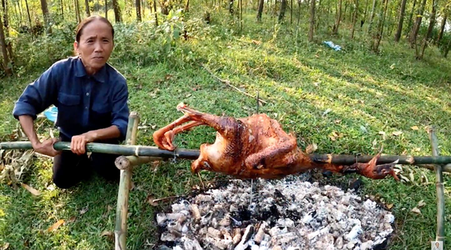 Nau an mat ve sinh, ba Tan Vlog khien dan tinh bat binh-Hinh-7