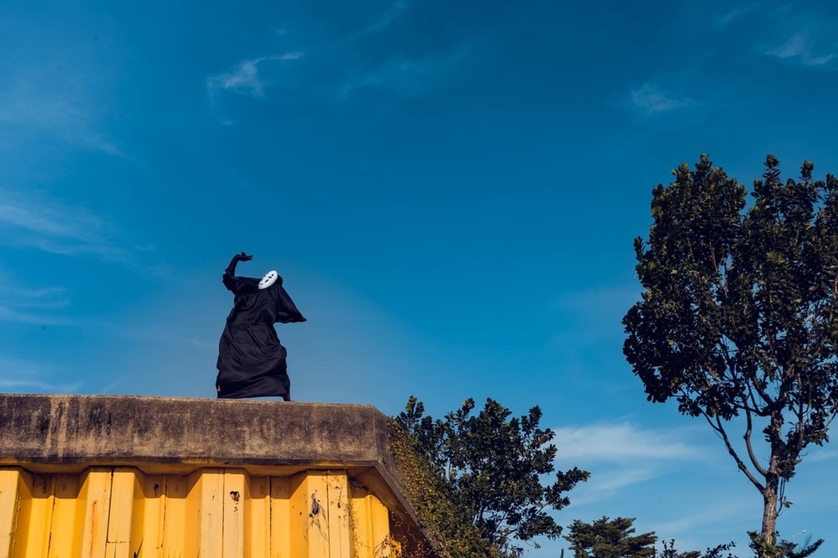 Het gian cach, Vo Dien tung tang khap Da Nang khien dan tinh thich thu-Hinh-5