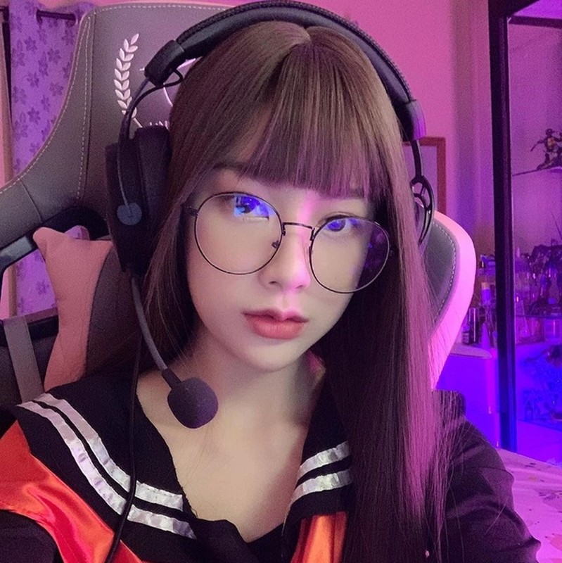 Streamer Thai Lan bat ngo 