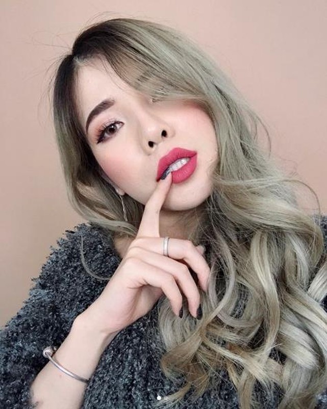 Nu beauty blogger Viet bat ngo thong bao 