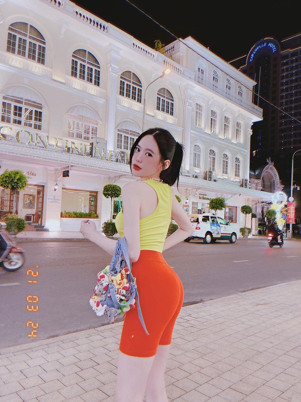 Hot girl so huong Sai thanh lo do 