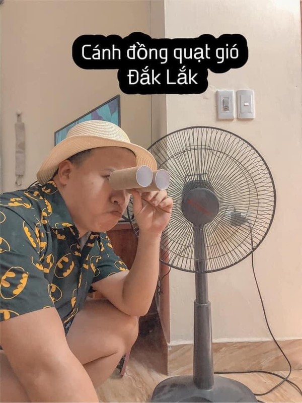 Du lich tai nha mua dich, chang trai 9X lam netizen cuoi ngat-Hinh-2