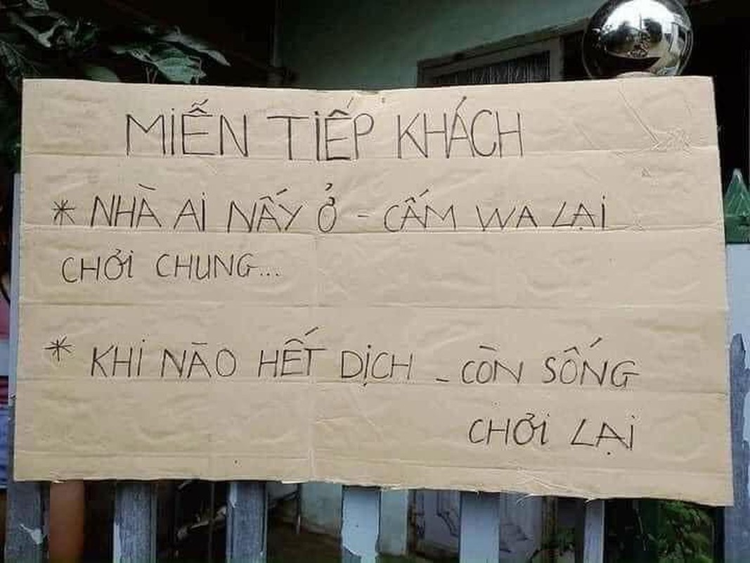 Treo bien khong tiep con chau mua dich, cu ba khien netizen ne phuc-Hinh-4