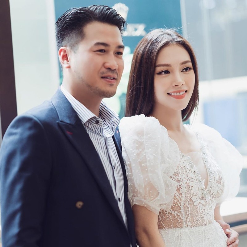 Tu My ve, nguoi yeu Linh Rin co hanh dong lam co tro mat-Hinh-2