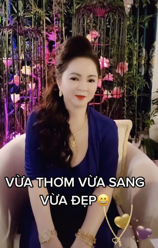 Ba Phuong Hang lo can nang va chieu cao ai nghe cung choang-Hinh-9
