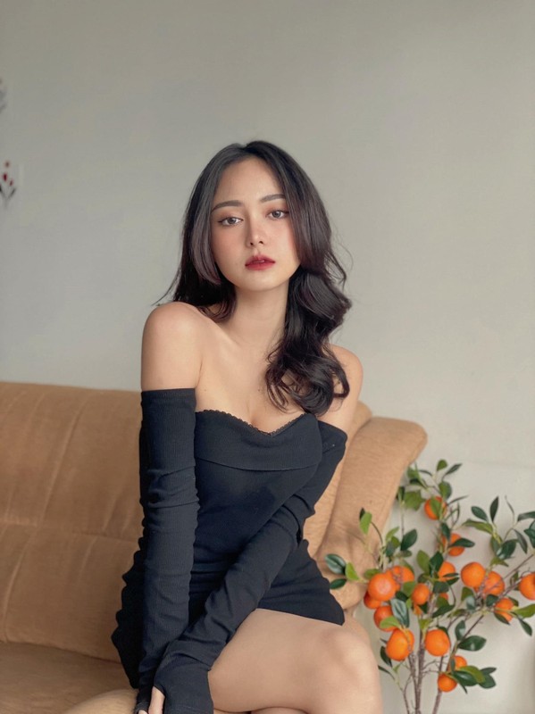 Roi dong phuc hoc sinh, hot girl Thai Lan lot xac den ngo ngang-Hinh-4
