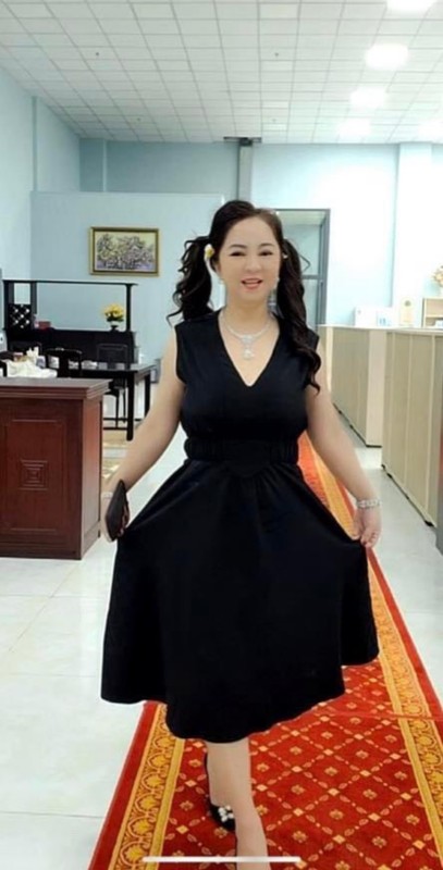 Ba Phuong Hang “cua sung lam nghe” lam ai cung phi cuoi-Hinh-10