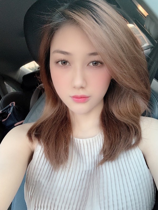 Hot girl 1m53 duoc bao Trung ca ngoi 3 nam truoc gio ra sao?-Hinh-9