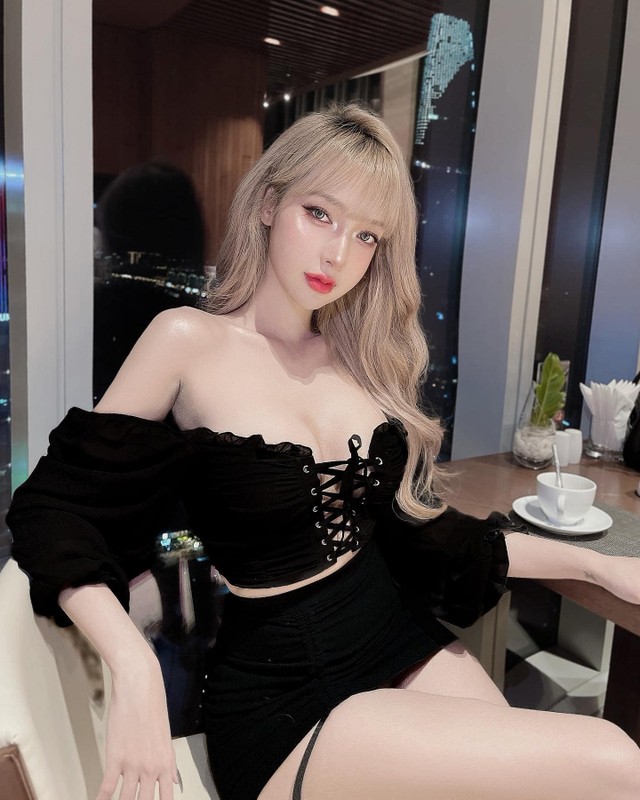 Hot girl chuyen gioi menh danh “Lisa phien ban Viet” khien netizen me man-Hinh-9