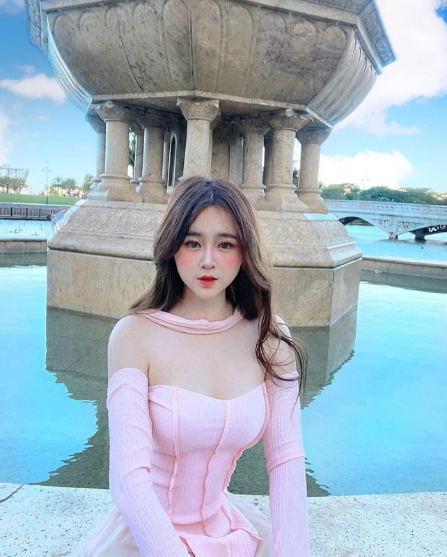 “Hot girl ao dai” ngay ay gio ra sao sau 5 nam noi tieng?-Hinh-3