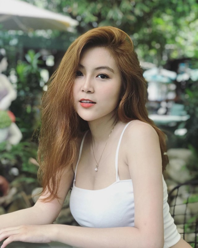 Chuyen huong lam TikToker, “co giao hot girl” goi cam het nac-Hinh-12