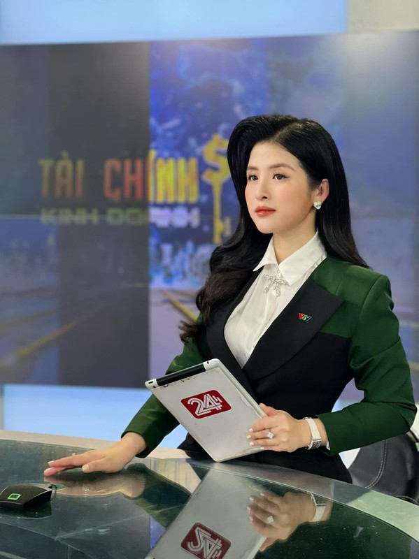 Cuoc song toan hang hieu cua nu BTV VTV “xinh nhu hoa hau”-Hinh-4