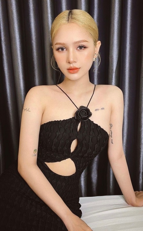 Hot girl Xoai Non giat sach spotlight du mac trung mot mau vay-Hinh-11
