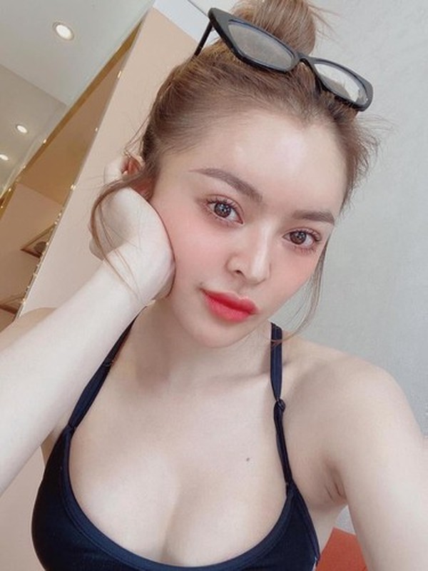 Khoe lot da mat, hot girl Trang Nemo khien netizen “chay mat dep“-Hinh-2