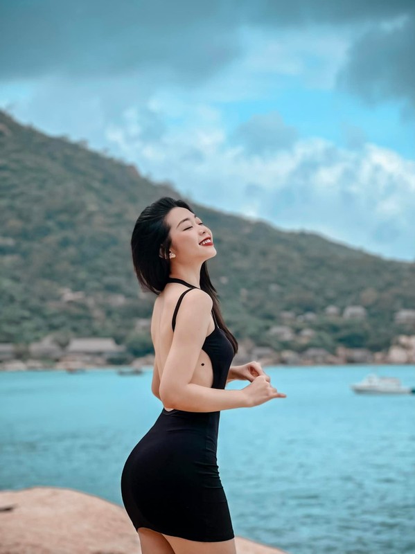 Hot girl Nha Trang so huu vong 3 dep khong co cho che-Hinh-11