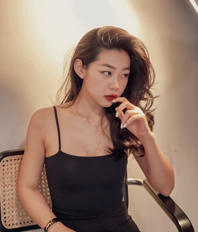 Hot girl Nha Trang so huu vong 3 dep khong co cho che-Hinh-8