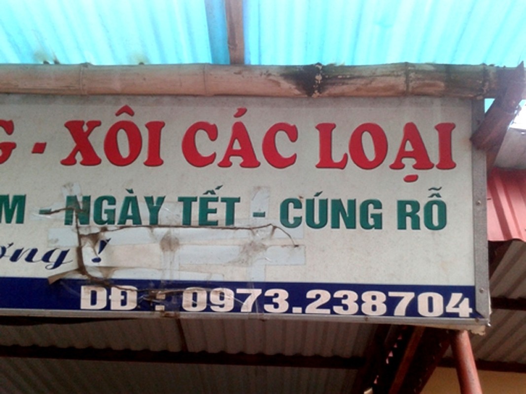 Cu dan mang cuoi lan lon voi loat bien quang cao sai chinh ta-Hinh-5