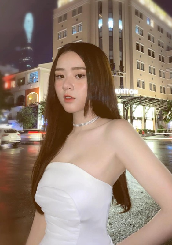 Nu sinh nganh hang khong lot xac sau 4 nam noi tieng-Hinh-8