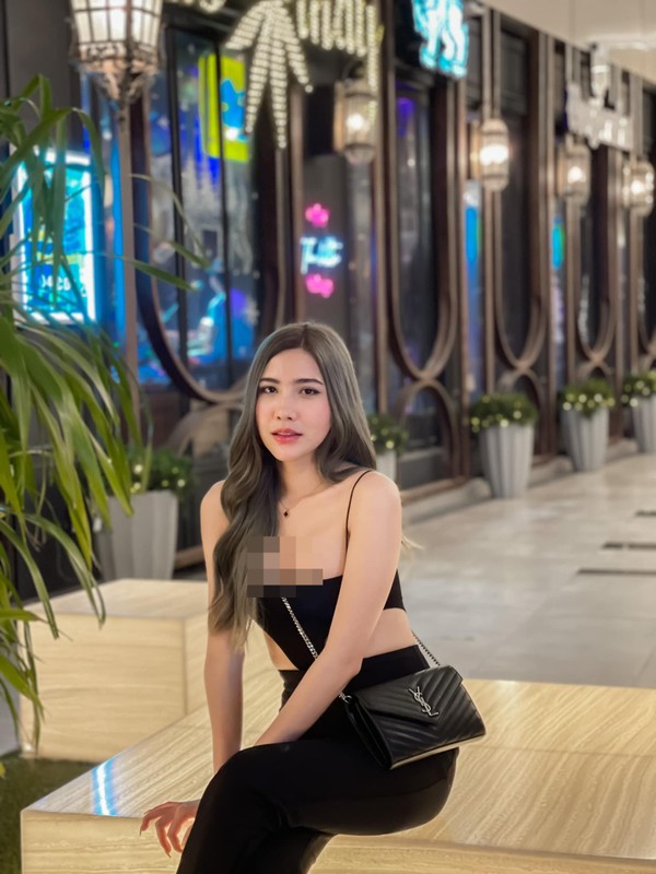 Hot girl Thai Lan chuong mot ho chan nguc khoe duong cong-Hinh-11