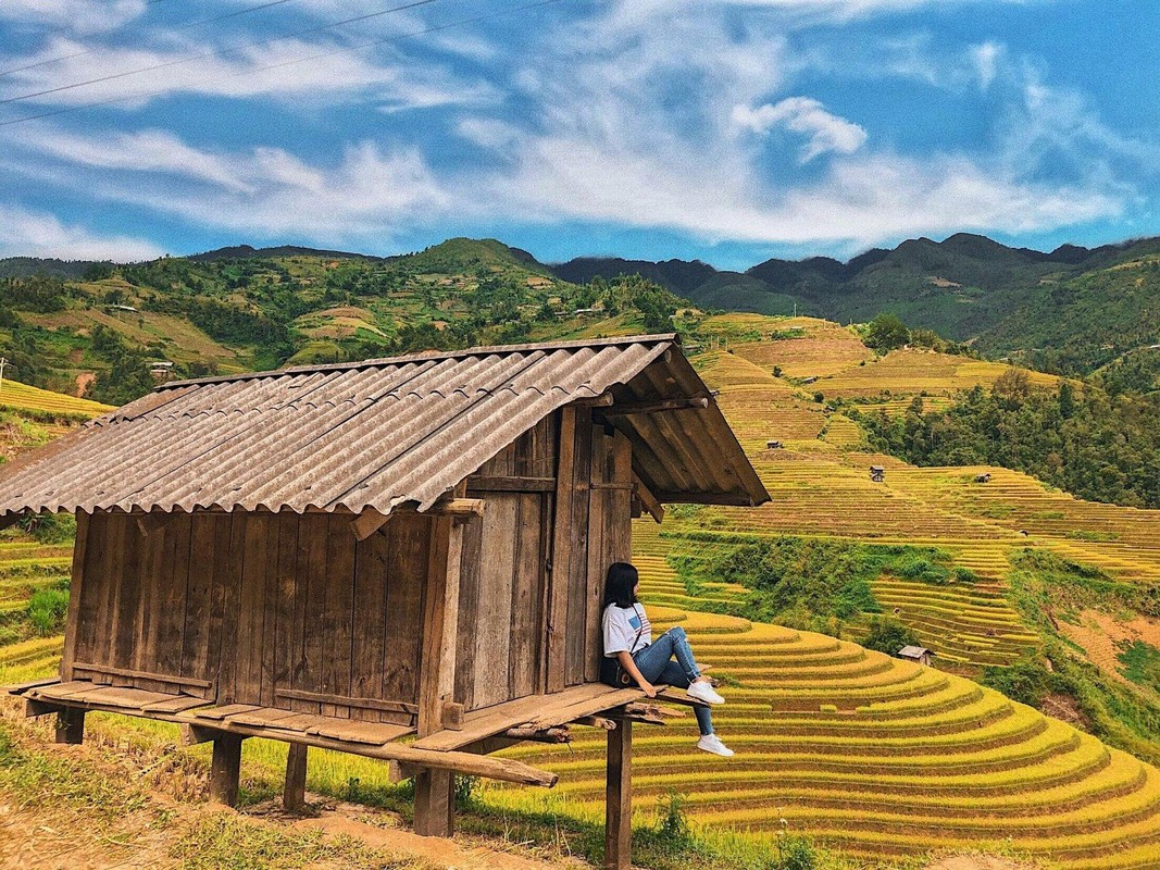 Ha Giang mua lua chin, xach balo len va check in 