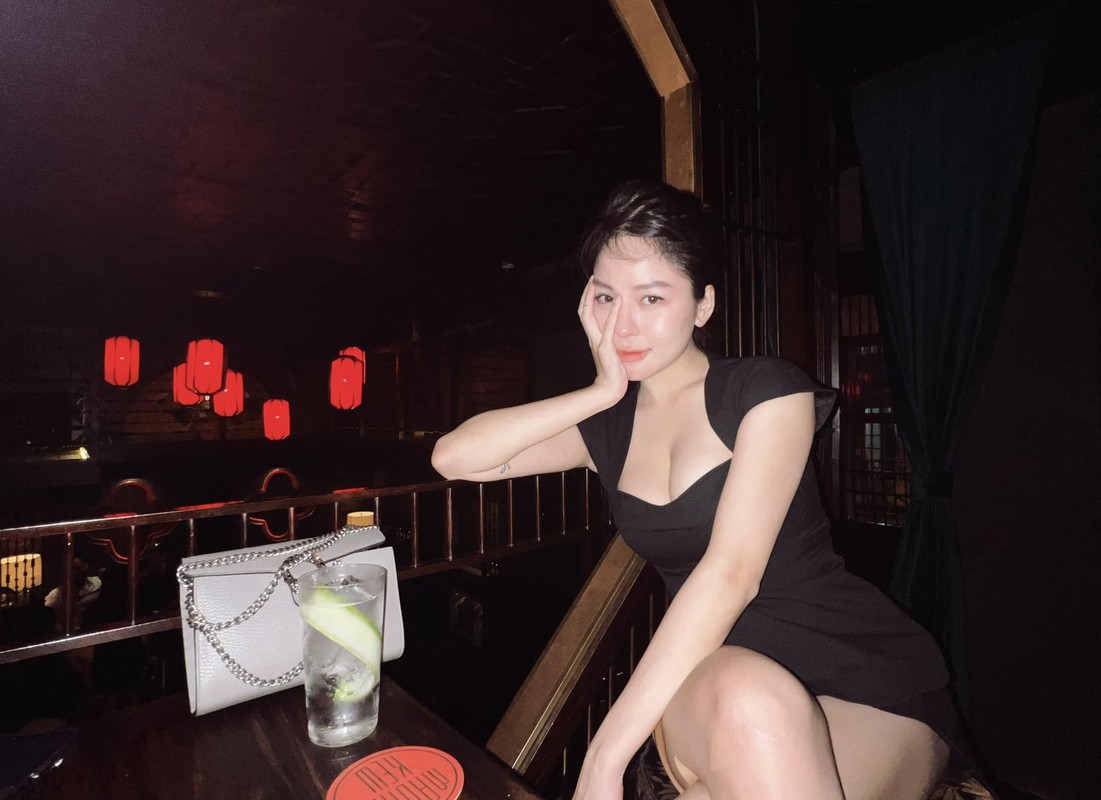 Hot girl Tram Anh khoe can canh tiem mat nhin ma hai-Hinh-12
