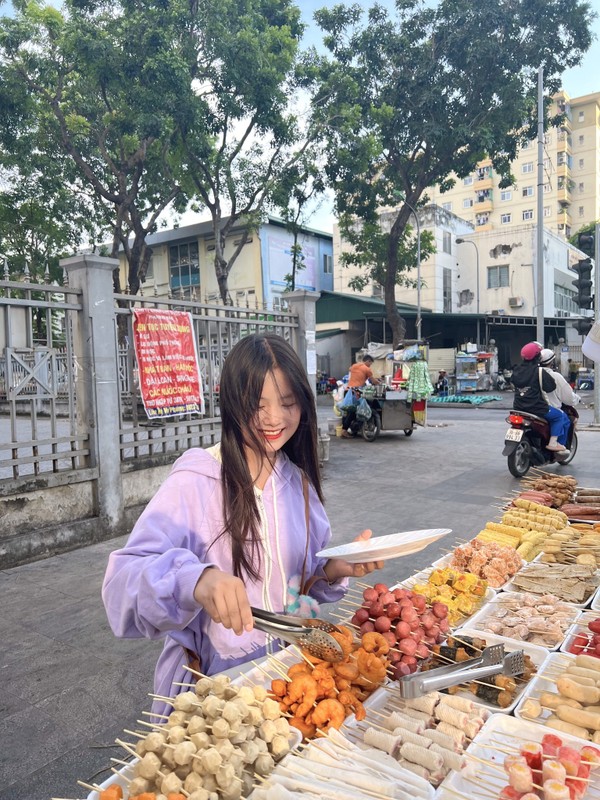 Mua Thi Dua bat ngo hoa co em ban xien le duong-Hinh-5