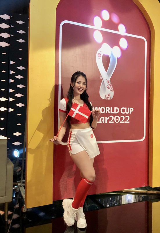 Danh tinh my nhan dai dien Dan Mach trong Nong cung World Cup-Hinh-5