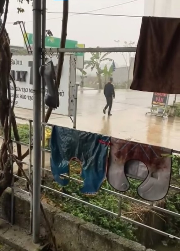 Lam toc trai Han, nam thanh nien “di duong quyen” vi khac xa-Hinh-5