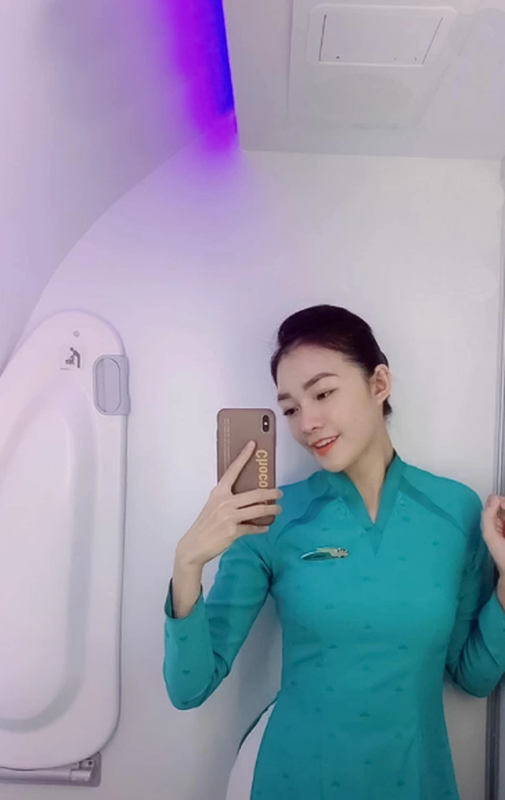 Profile nu tiep vien hang khong Vietnam Airlines tung la idol CCTalk