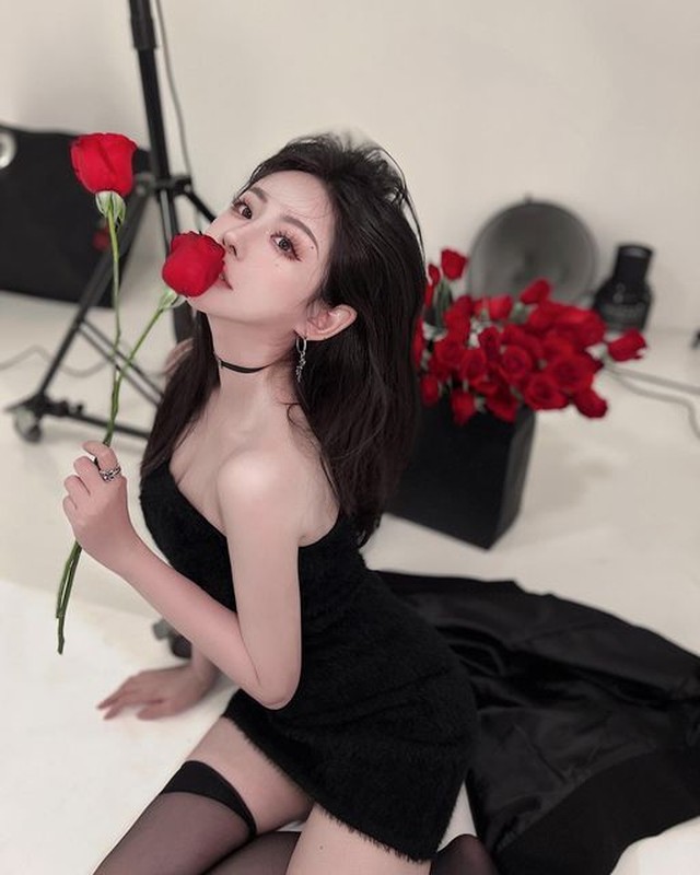 Hot girl xu Trung giau co nhung danh tinh van la an so-Hinh-3