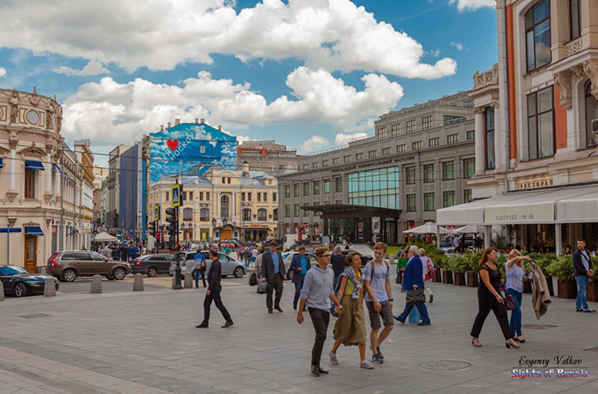 Thu do Moscow khac la qua loat tranh duong pho