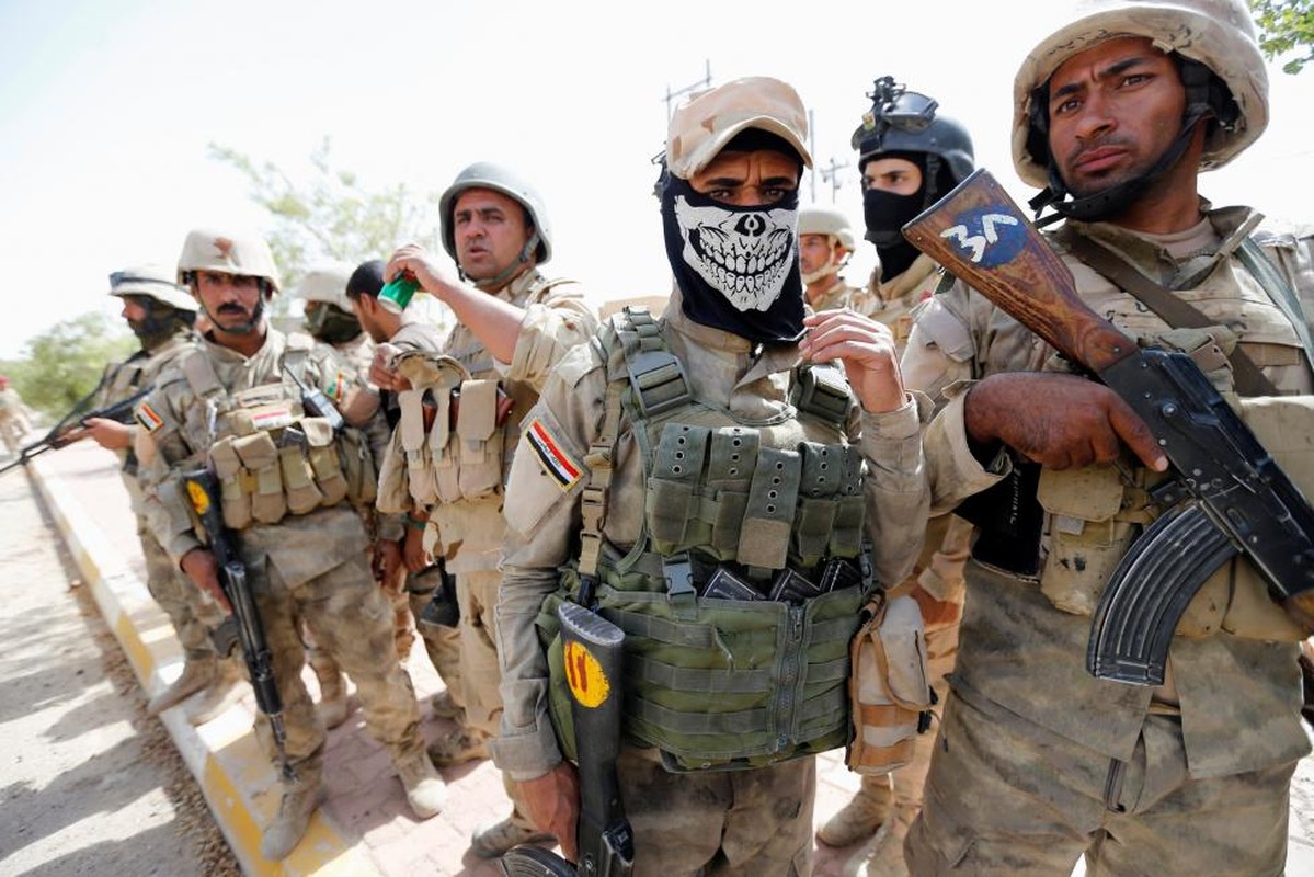 Lo anh quan doi Iraq o Fallujah sau khi danh bat IS-Hinh-4