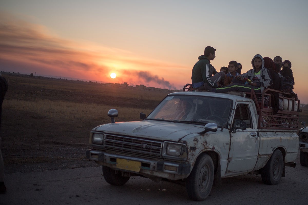 Chien dich danh IS o Mosul: Dong nguoi ao ao chay ti nan-Hinh-13