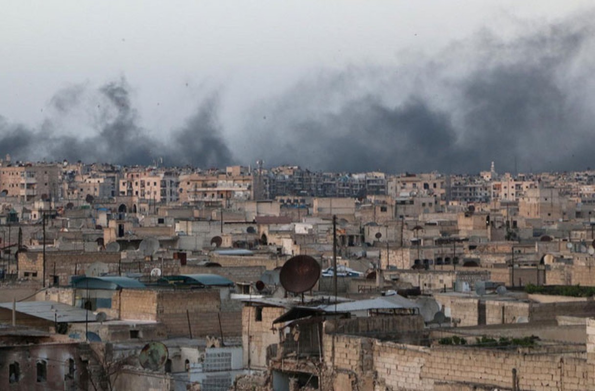 Thanh pho Aleppo tan hoang sau cac tran mua bom