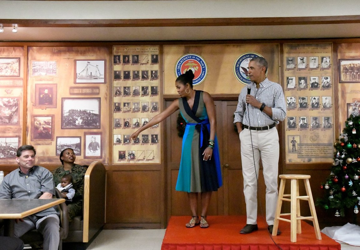 Ngam De nhat phu nhan Michelle Obama trong nhung mot thoi thuong-Hinh-13