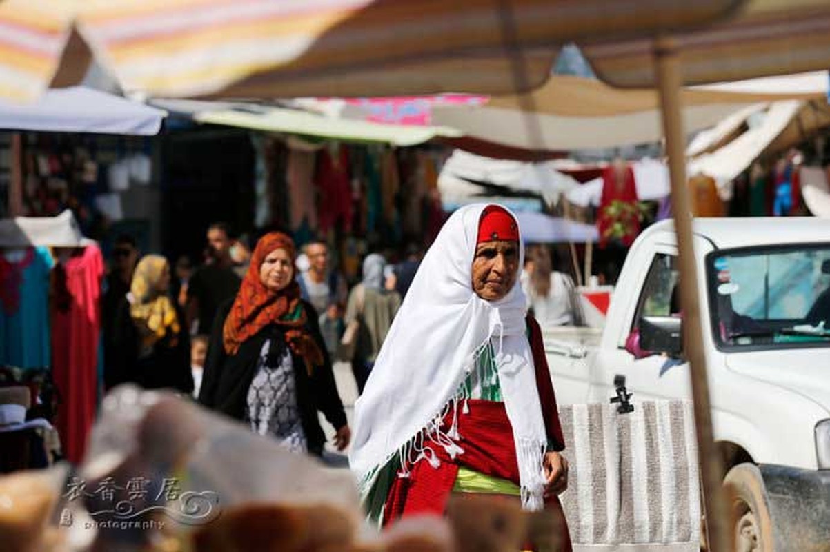 Nhung hinh anh dung di o dat nuoc Tunisia men khach-Hinh-14