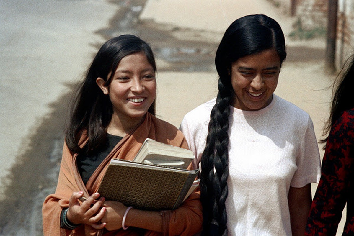 To mo cuoc song cua nguoi dan o Nepal nam 1972-Hinh-12