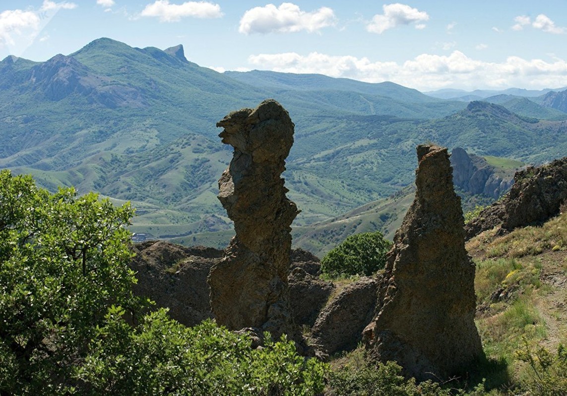 Dep nhu tranh ve  Khu Bao ton thien nhien o Crimea-Hinh-10